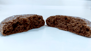 Interior of the easy chewy treacle cookie